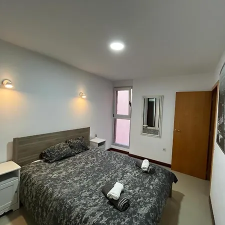 Urban, Quiet Flat For Digital & Remote Nomads