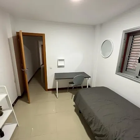 Urban, Quiet Flat For Digital & Remote Nomads 圣克鲁斯-德特内里费