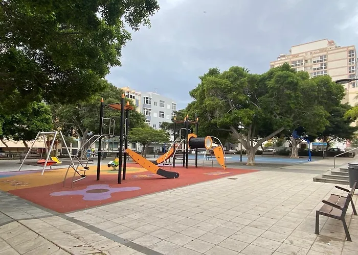 Urban, Quiet Flat For Digital & Remote Nomads *