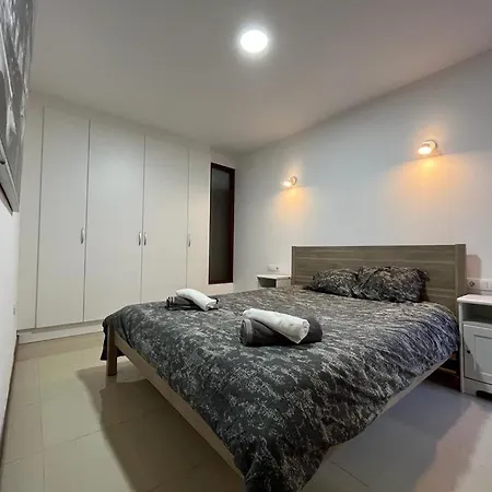 Urban, Quiet Flat For Digital & Remote Nomads Santa Cruz de Tenerife